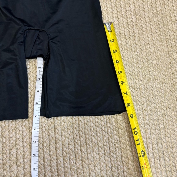 Spanx Red Hot Shapewear Bodysuit L Black – New Without Tags - Picture 9 of 11